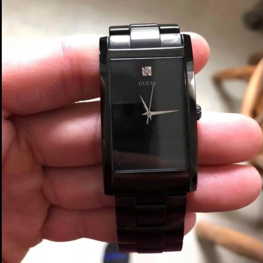 Men’s Guess watch